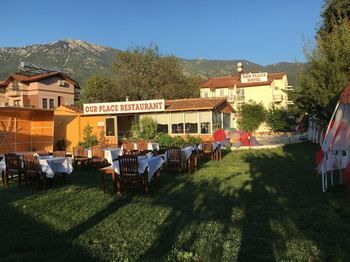 Our Place Hotel Олудениз Экстерьер фото